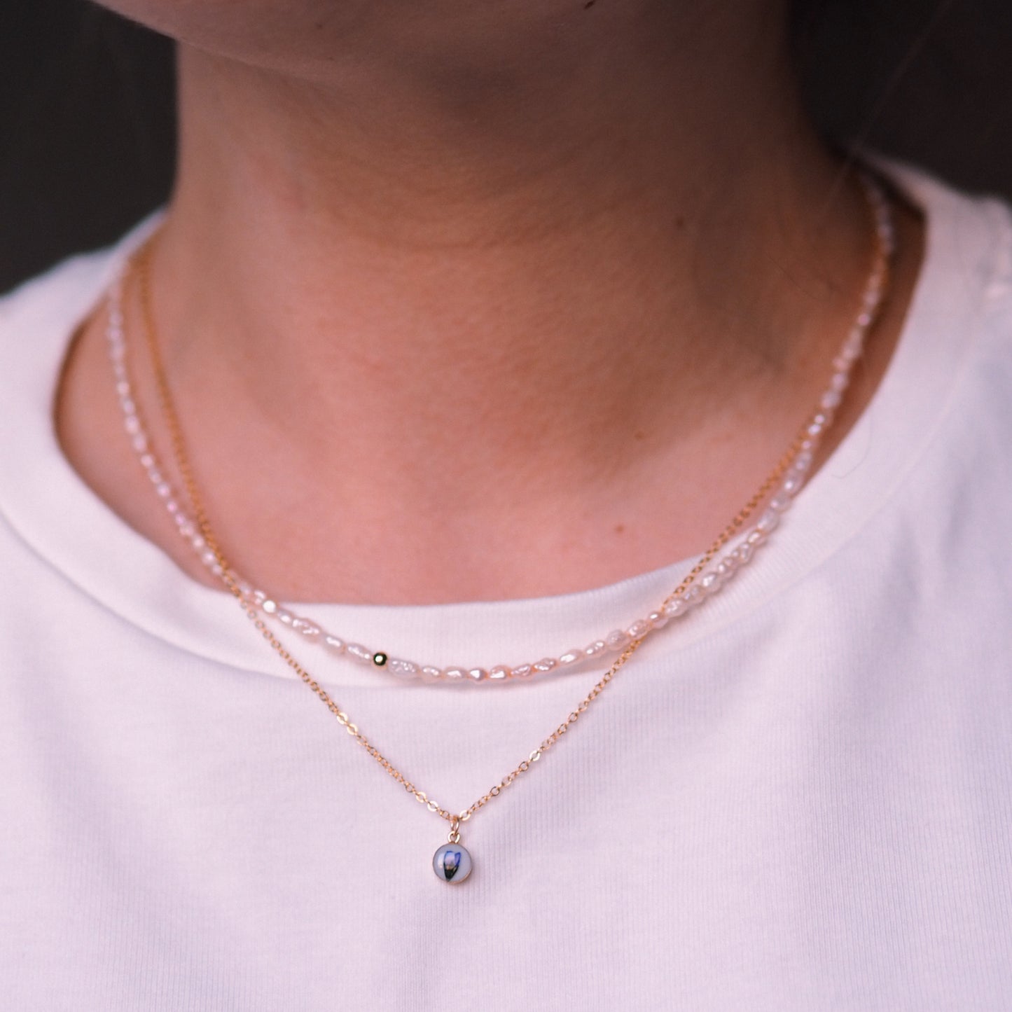 „Forget-Me-Not“ - feine Halskette mit echten Vergissmeinnicht, Anhänger 6mm, 14k Goldfilled