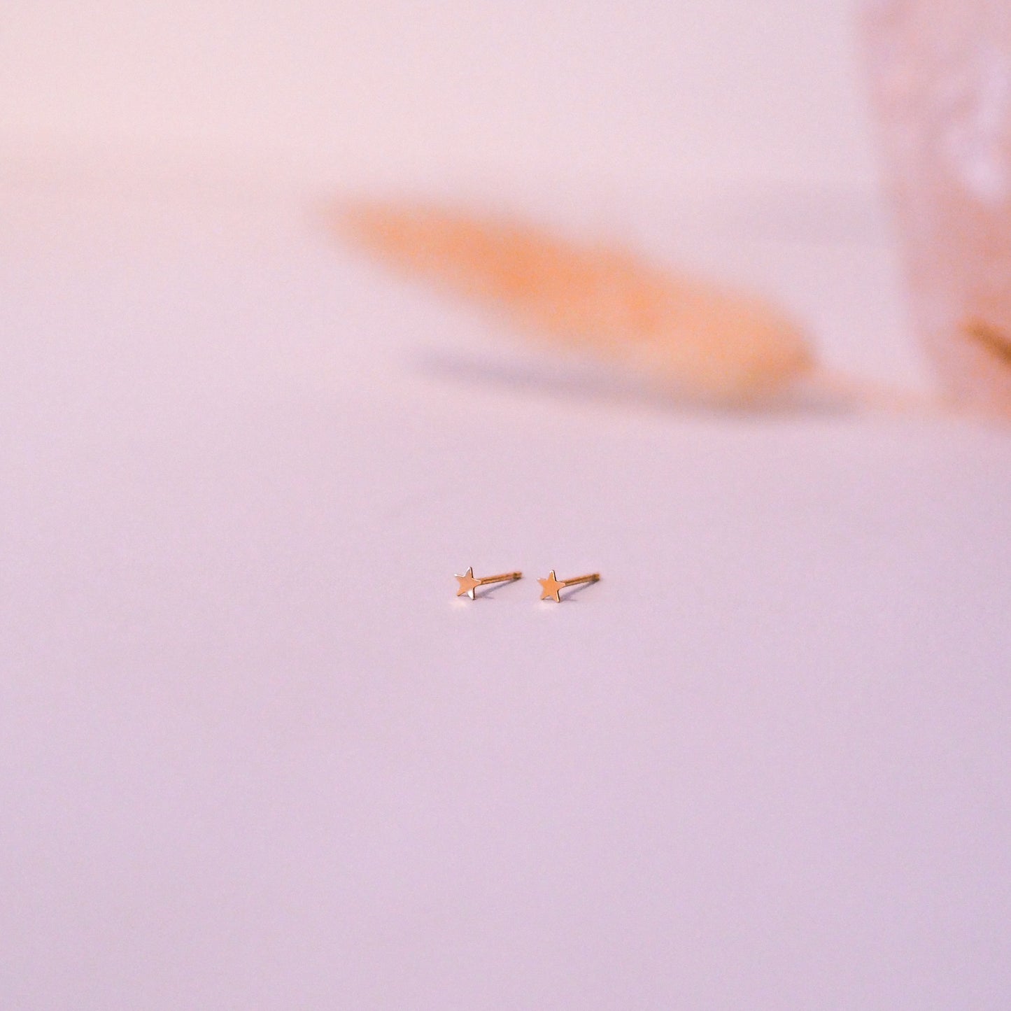"Mini Studs" - kleine Ohrstecker, 14k Goldfilled