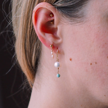 "Oh Mare" - Ohrringe mit Larimar und Süßwasserperle, 14k Goldfilled