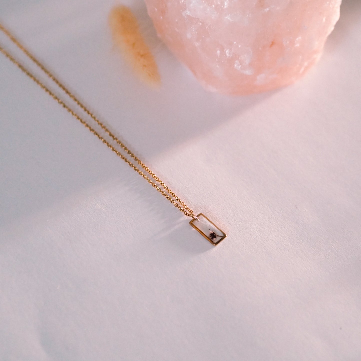 „Aira“ - Halskette mit echter Zwergspiere, Edelstahl