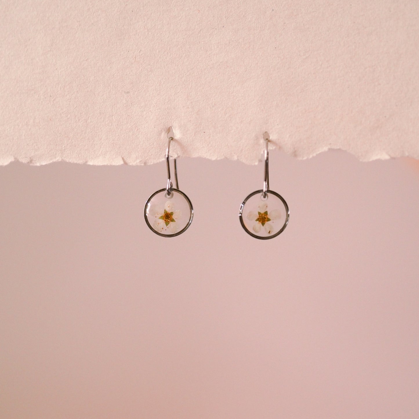 „Faye“ - Ohrringe mit echter Prachtspiere, Edelstahl