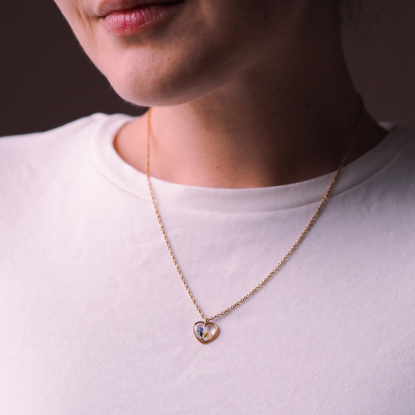 "Forget-Me-Not" - Halskette mit echten Vergissmeinnicht, Herzanhänger, Edelstahl