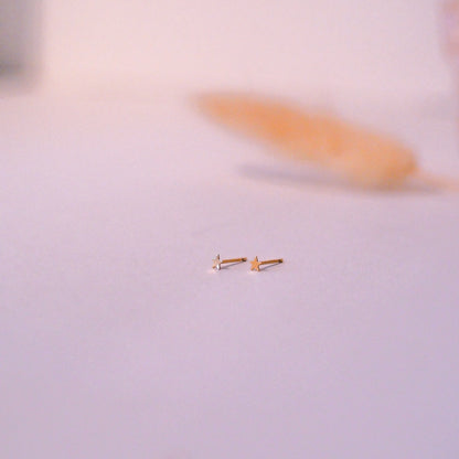 "Mini Studs" - kleine Ohrstecker, 14k Goldfilled