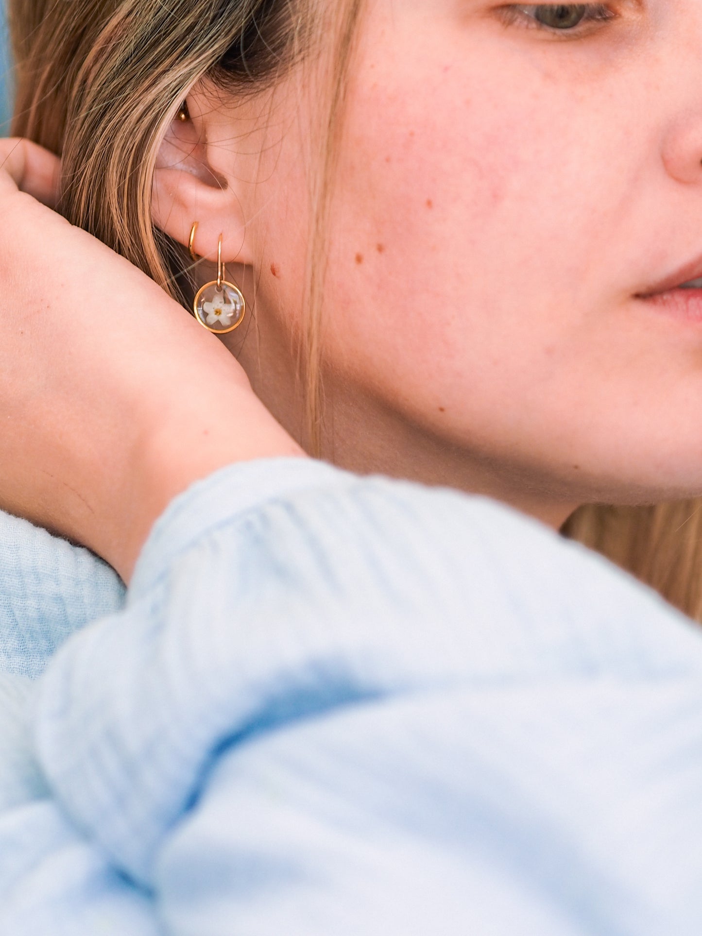 „Forget-Me-Not“ - Ohrringe mit echten Vergissmeinnicht, Edelstahl