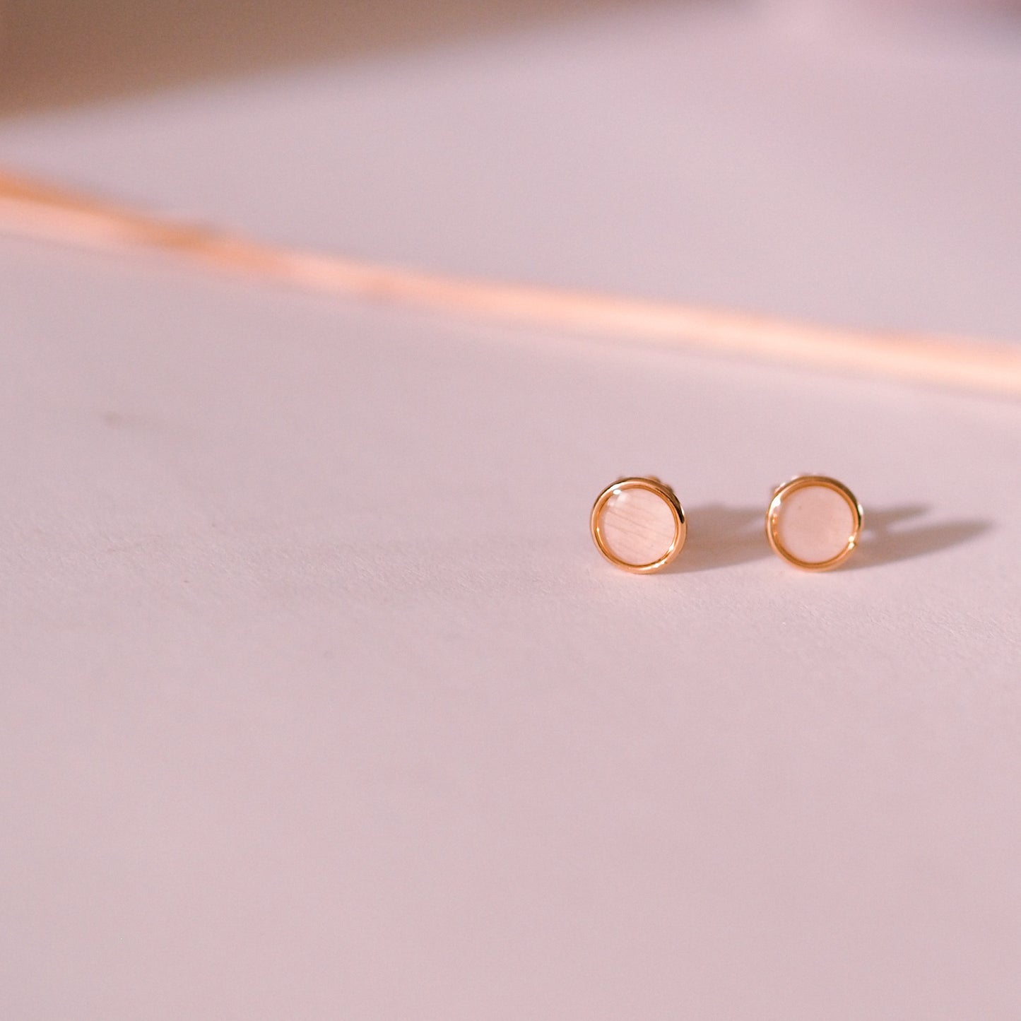 "Garden Love" - Ohrstecker mit echten Blüten, 14k Goldfilled, 8mm