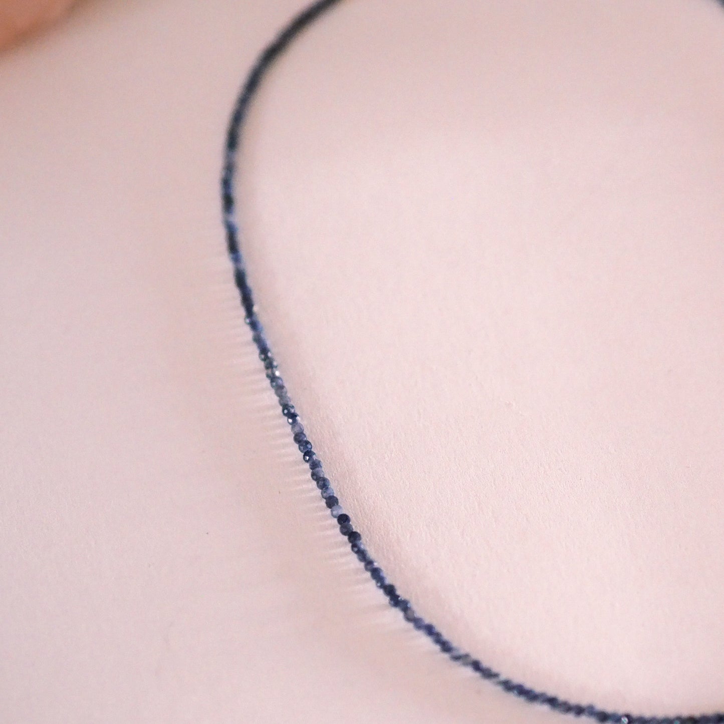 „Aya“ - echte Saphir Halskette, 14k Goldfilled