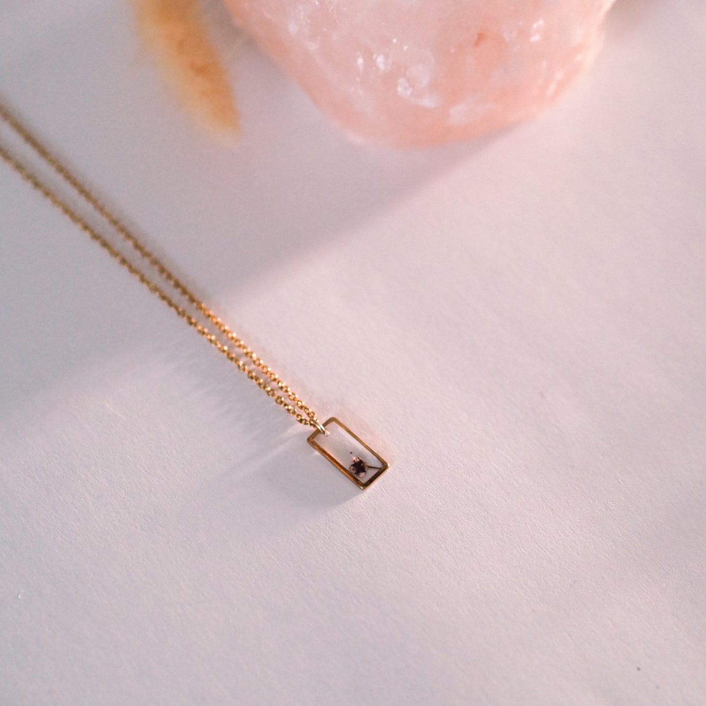 „Aira“ - Halskette mit echter Zwergspiere, Edelstahl