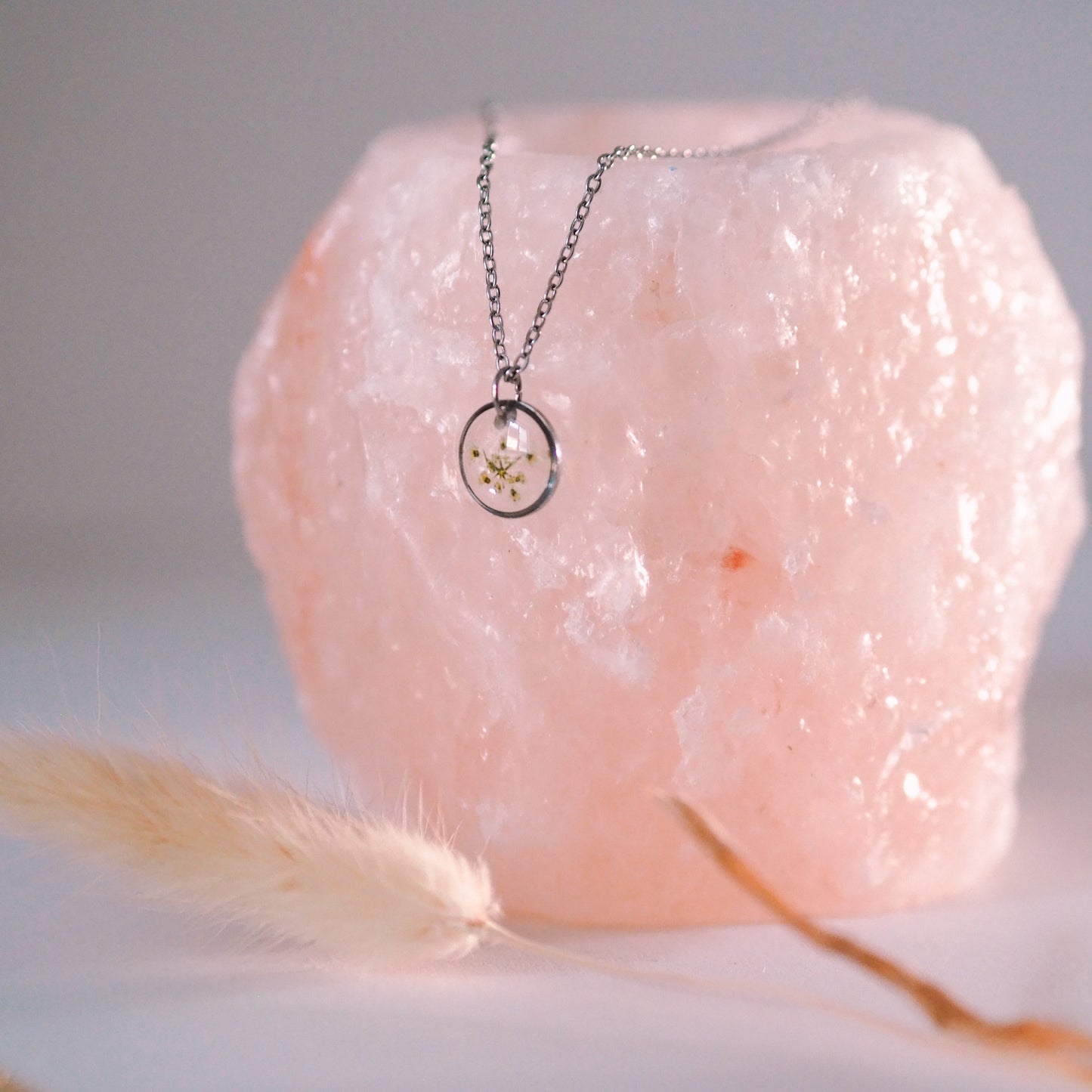 „Lace“ - Halskette mit echter Wilde Möhre, Edelstahl