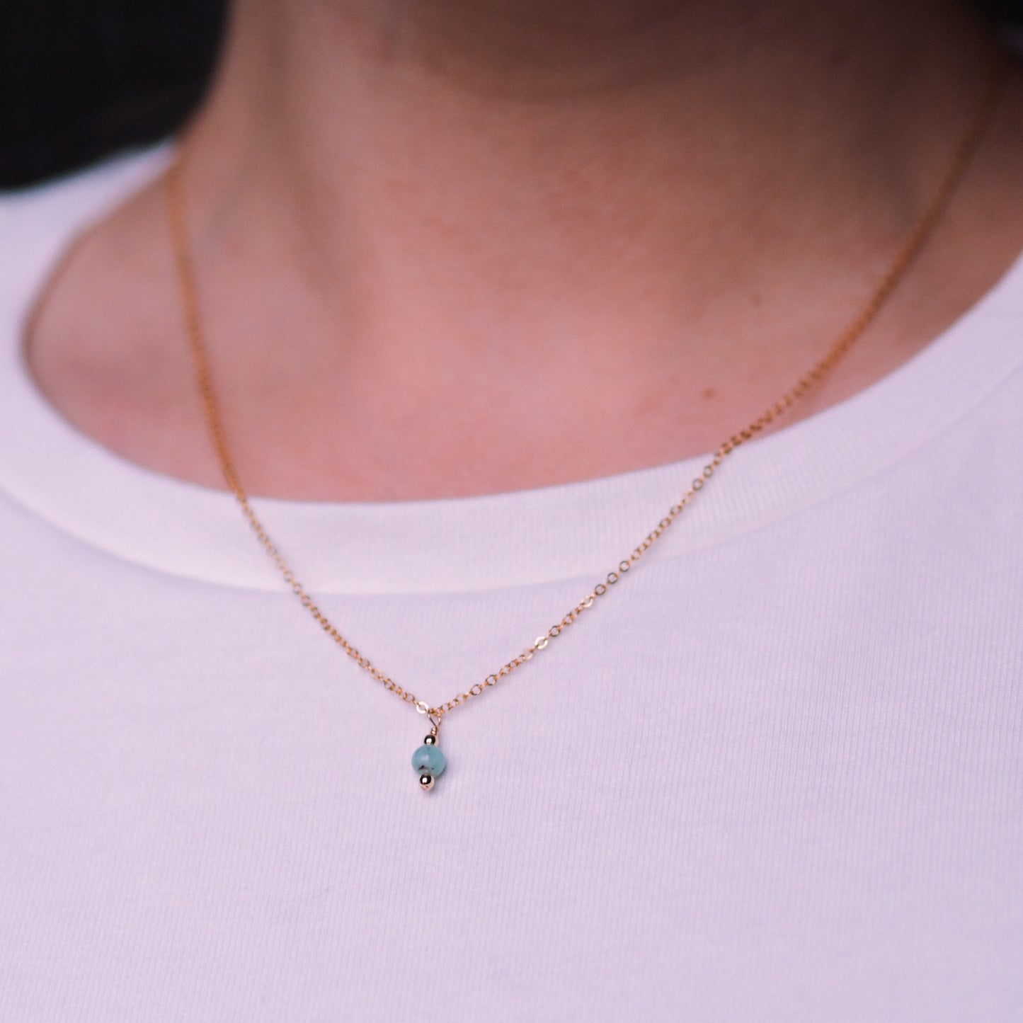 "Mare" - zarte Halskette mit Larimar Anhänger, 14k Goldfilled