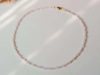 "Moon Love" - Rosenquarz & Mondstein Halskette, 14k Goldfilled