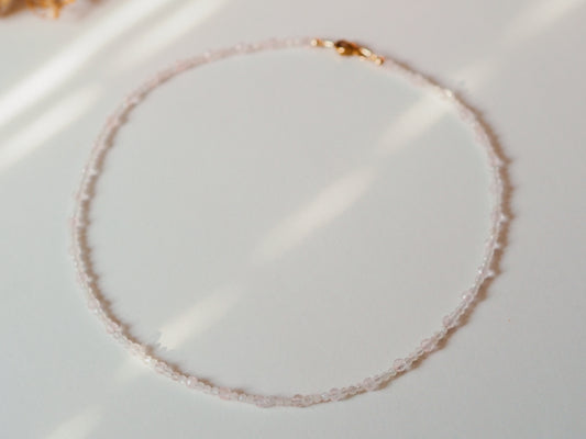"Moon Love" - Rosenquarz & Mondstein Halskette, 14k Goldfilled