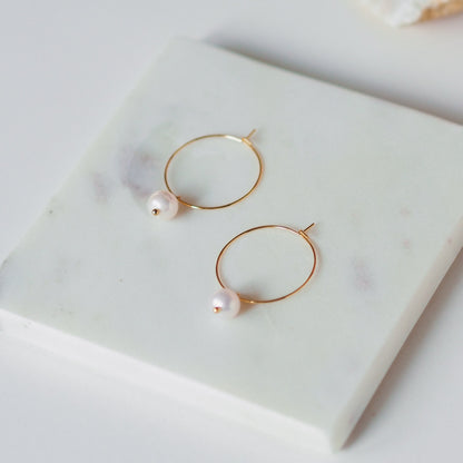 Pia Perlen Creolen gold weiß